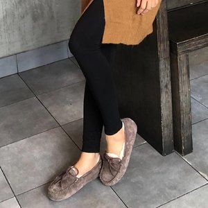ugg dakota shoes